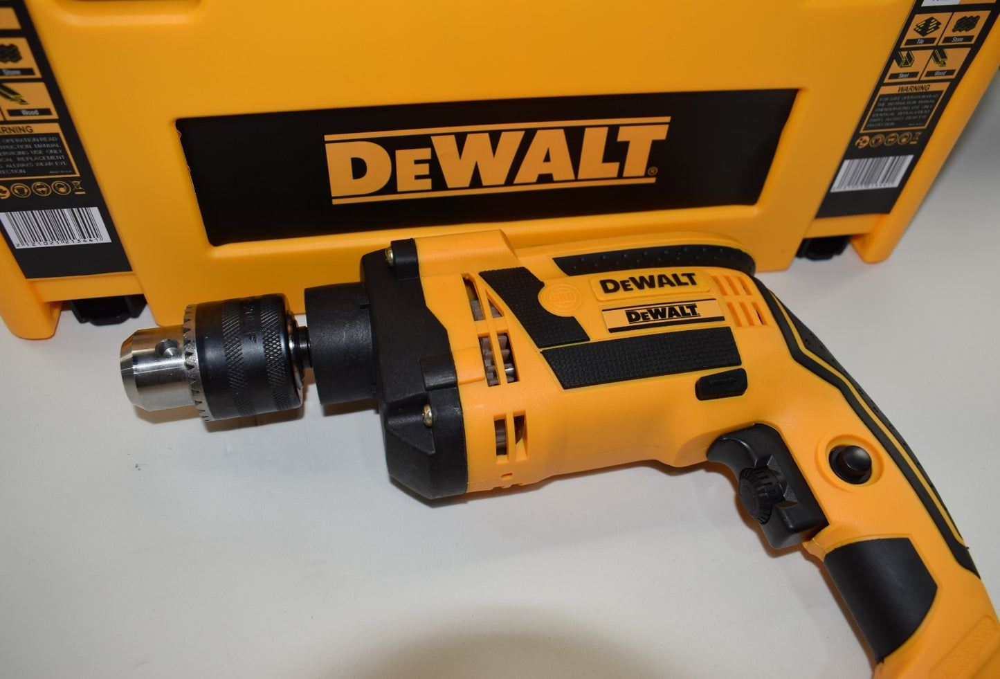 ⚡ Combo DEWALT Profesional – Taladro Percutor + Pulidora + Maletín